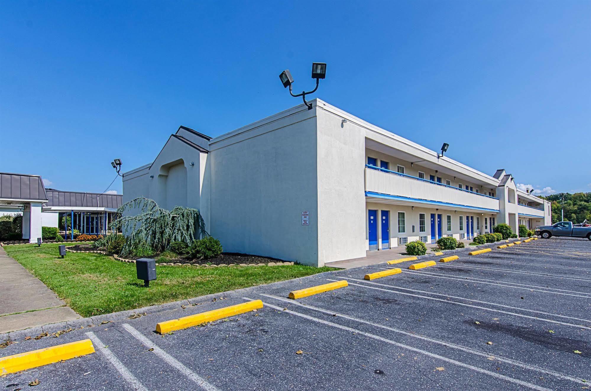 Motel 6-Staunton, Va Eksteriør billede