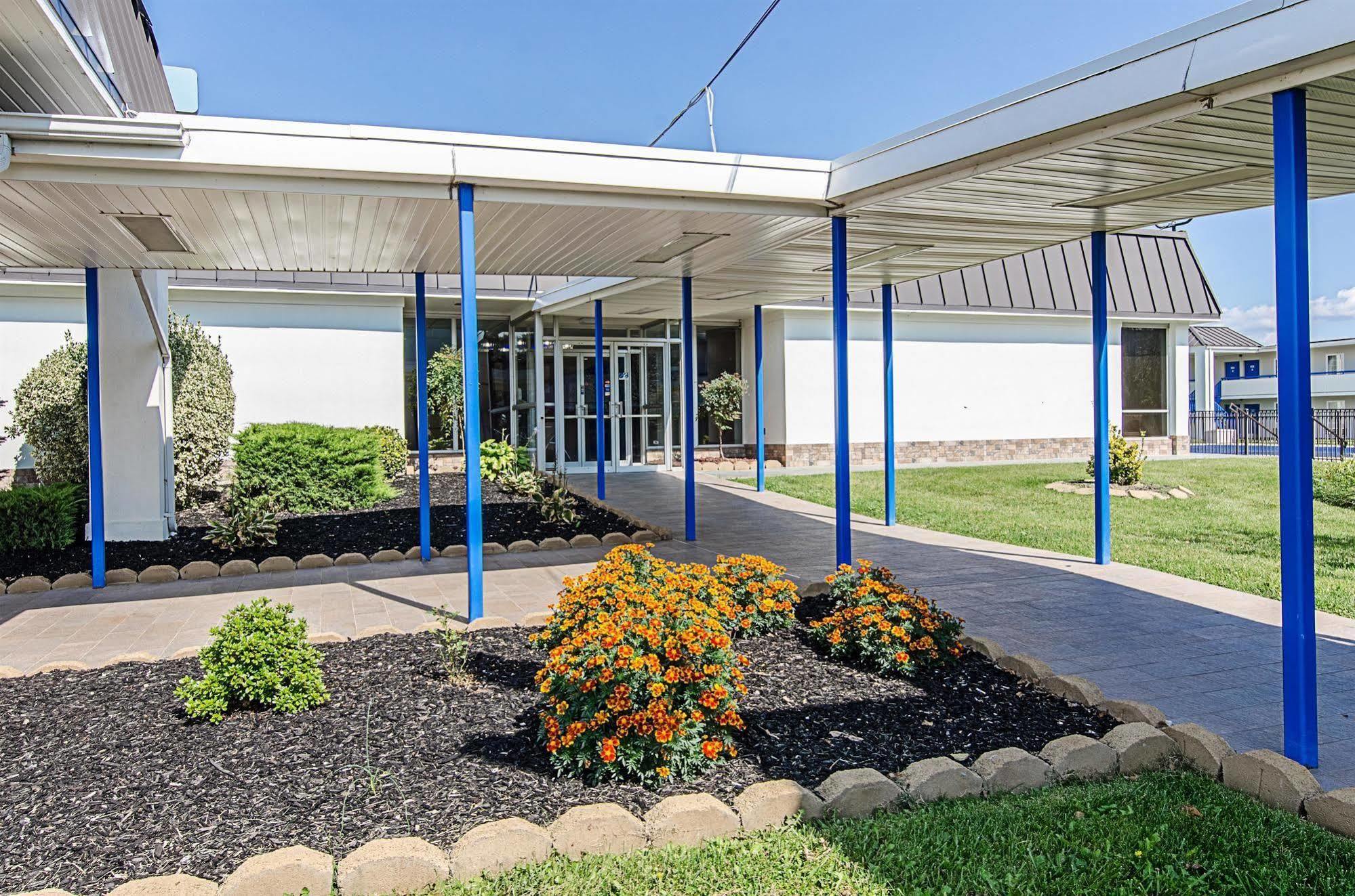 Motel 6-Staunton, Va Eksteriør billede